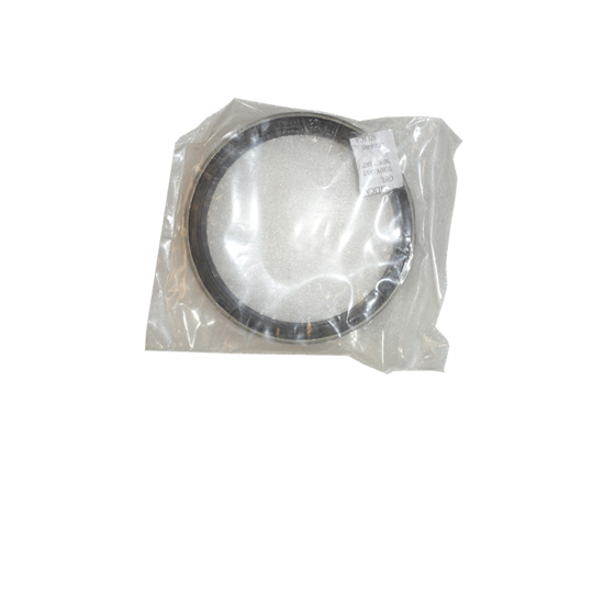 4890833 oil seal